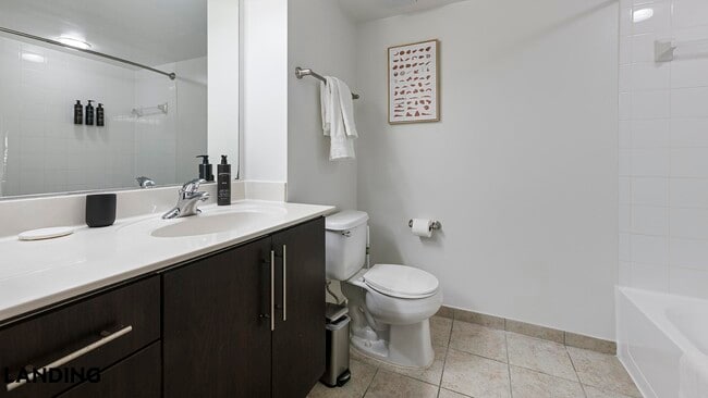 Photo - 100 I St SE Unit 100-806