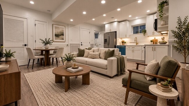 Photo - 3225 N Kenneth Ave
