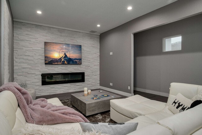 Building Photo - 748 Desert Mountain Ct Unit ID1295169P