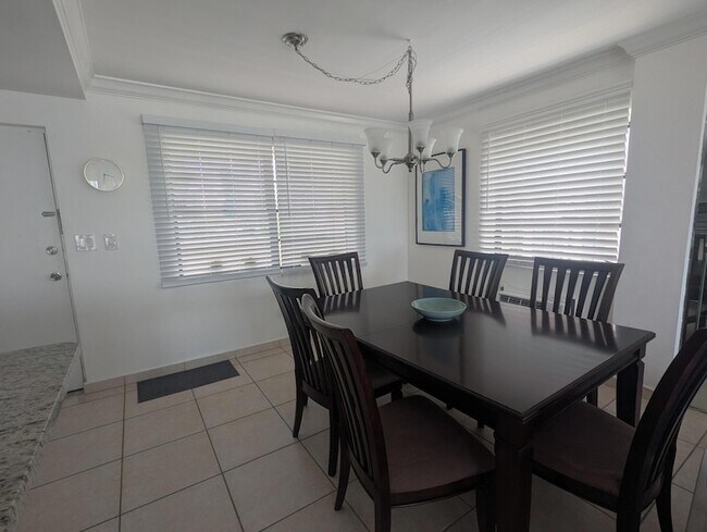 Photo - 220 Kings Point Dr Unit 501