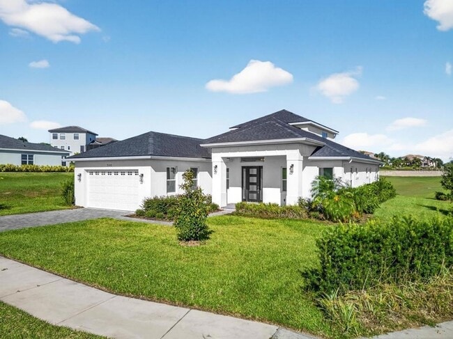 Photo - 200 Snowy Orchid Way