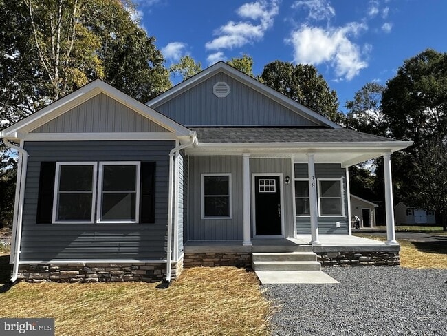 Photo - 38 Meadow View Ln