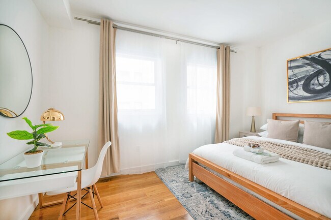 Photo - 28 E 13th St Unit FL3-ID1021952P