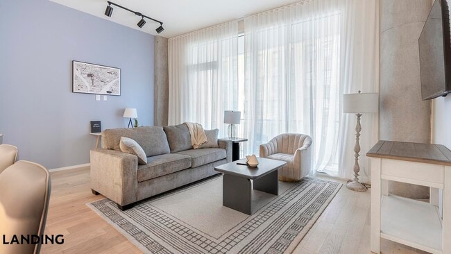 Building Photo - 143 E Commerce St Unit 705