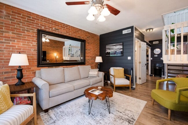 Photo - 2806 Suncrest Rd Unit SI ID1023106P