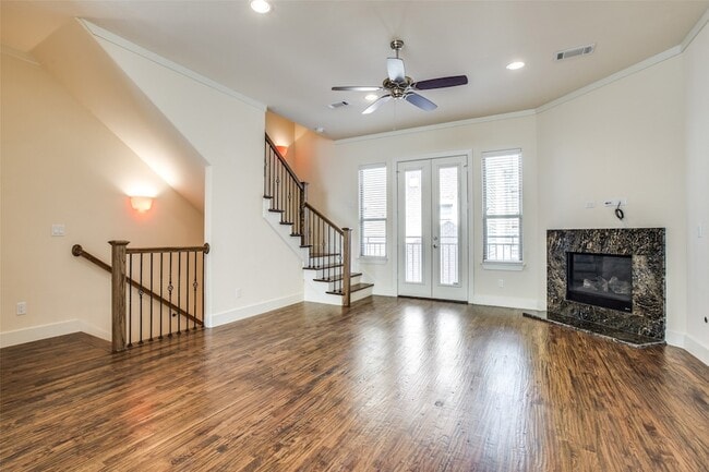 Photo - 4323 Dickason Ave