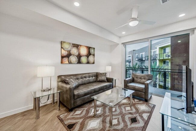 Building Photo - 375 Camino De La Reina Unit SI ID1039835P