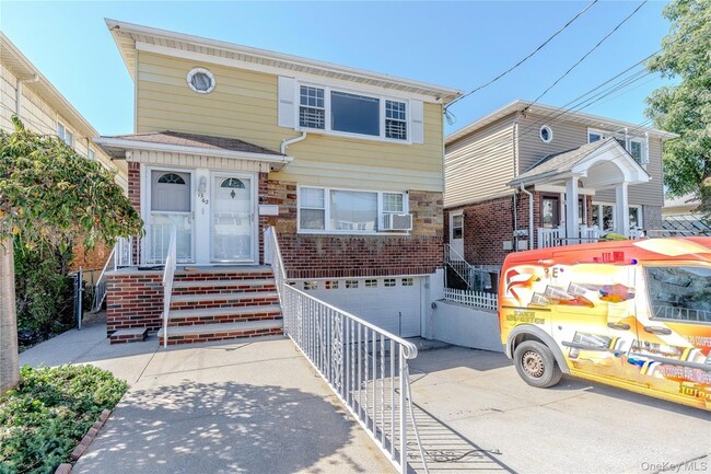 Building Photo - 15-62-62 Murray St Unit 2nd Floor