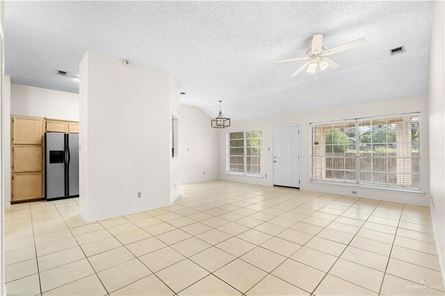 Photo - 1709 Jonquil Ave