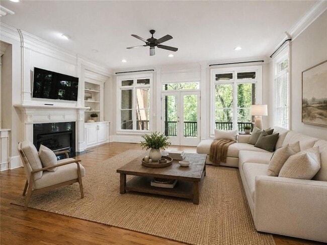 Photo - 614 Timm Valley Rd NE