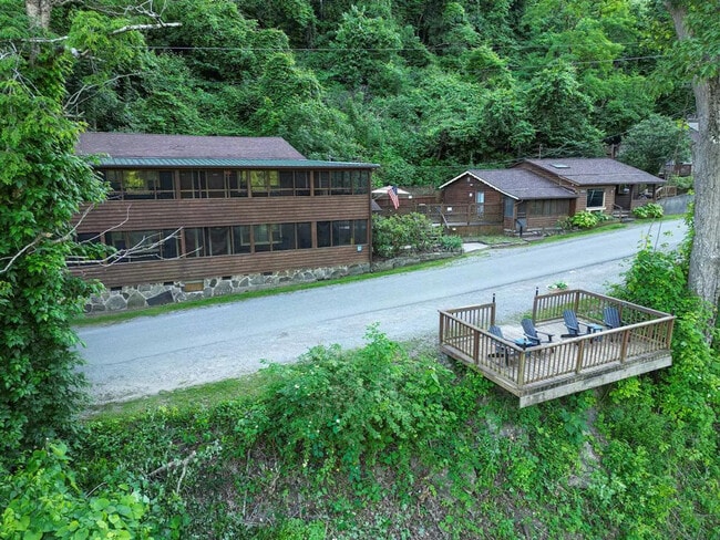 Building Photo - 90 Faulkner Rd Unit ID1308949P