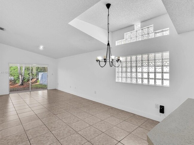 Photo - 4147 Sapphire Terrace