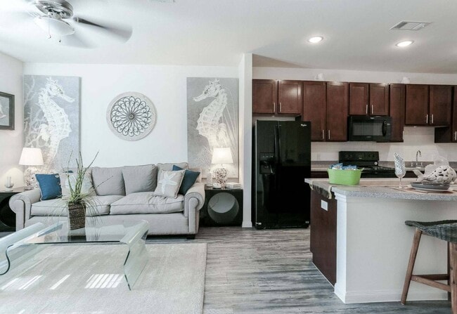 Photo - The Cove Apartments