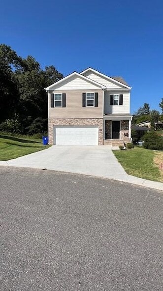 Photo - 3305 Serenity Dr NE