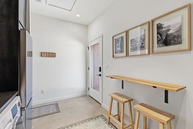Photo - 1248 NW A St Unit SI ID1621857P