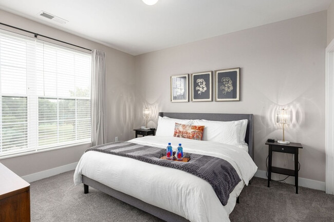 Photo - 65 S Washington Ave Unit ID1257790P