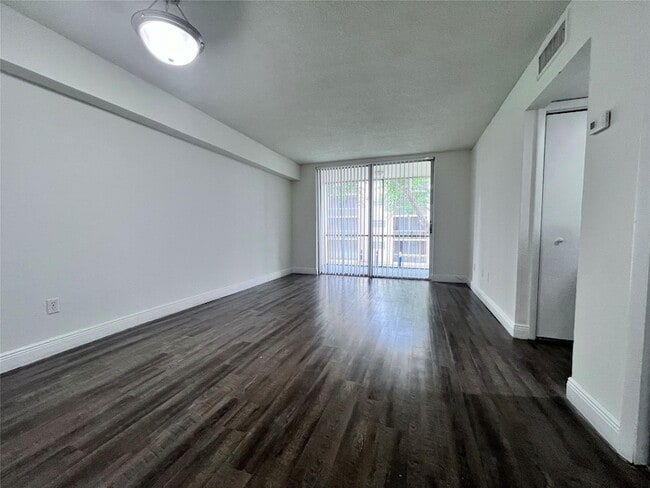 Photo - 1196 NW 40th Ave Unit 88-319