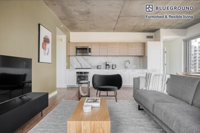 Photo - 165 N Desplaines St Unit FL12-ID748