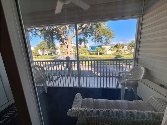 Photo - 1914 Westminster Cir Unit 134