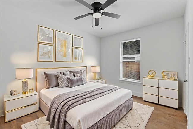 Photo - 3901 Le May Ave