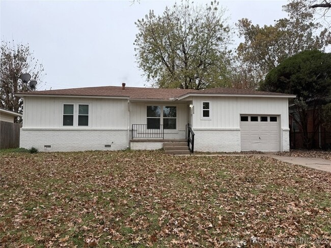 Building Photo - 5308 S Madison Ave