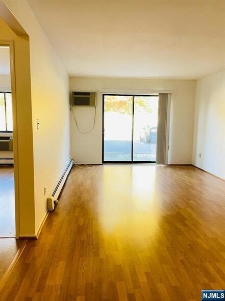 Photo - 550 Central Ave Unit 9