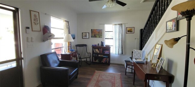 Photo - 416 W Howry Ave