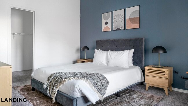 Photo - 1071 Clayton Ln Unit M1012