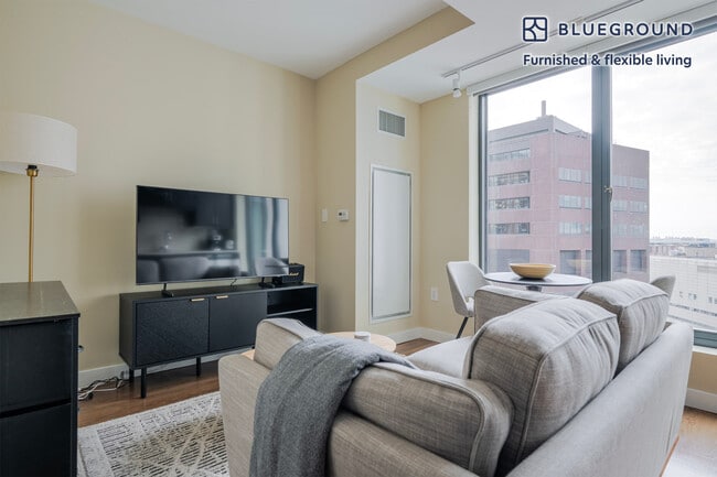 Photo - 45 Stuart St Unit SI FL16-ID1243