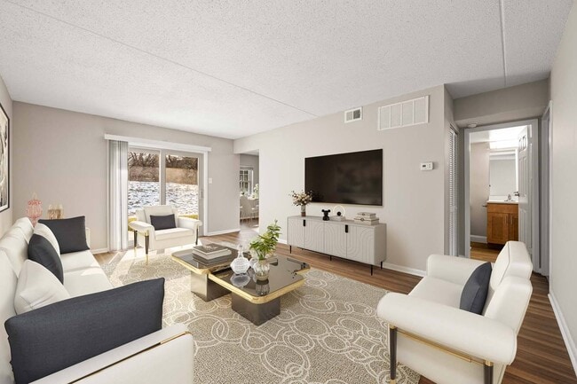 Building Photo - New Kent Apartments