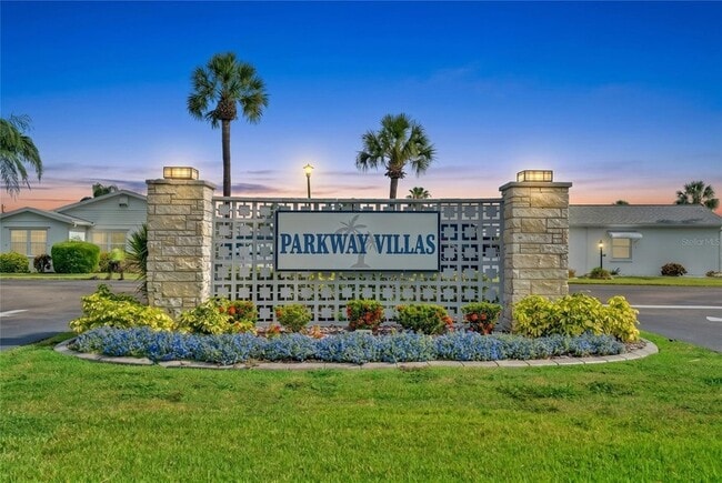 Building Photo - 5996 Hibiscus Dr Unit 6