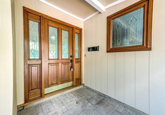 Photo - 1610 Richvale Ln