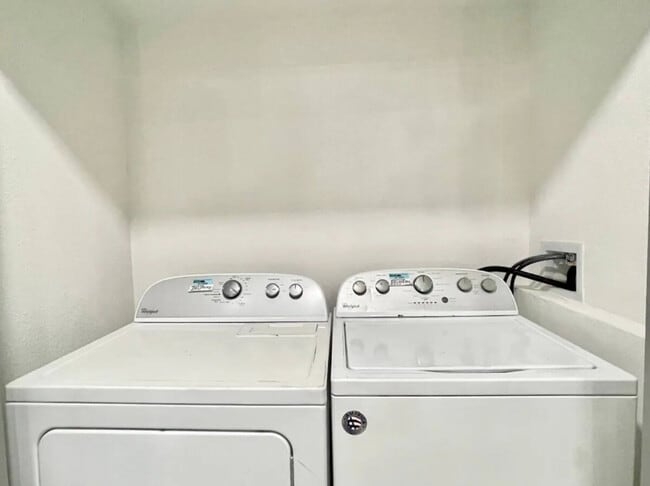 Photo - 1221 Corbett Ln Unit SI ID1094190P