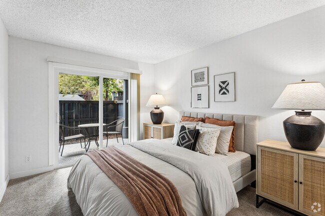 1BR, 1BA - 640SF - Bedroom - ReNew Berryessa