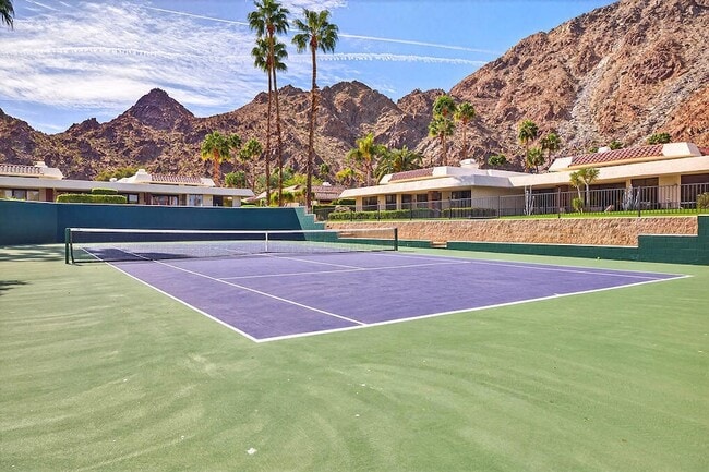 Photo - 77765 Cottonwood Cove