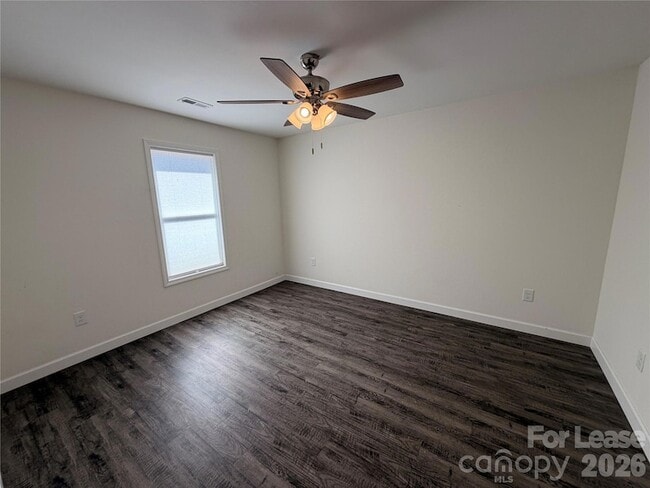 Photo - 4013 Eugene Dr