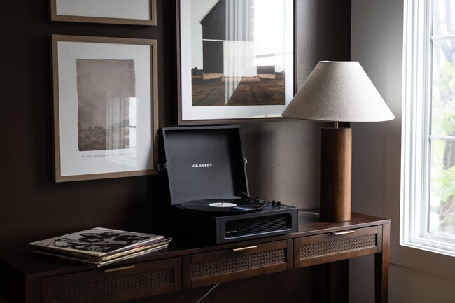 Photo - 1113 Wade Ave Unit ID1043925P