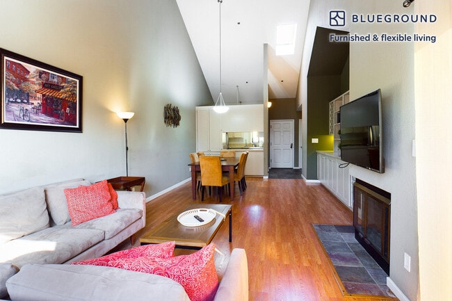 Photo - 939 Laurel St Unit FL1-ID1608