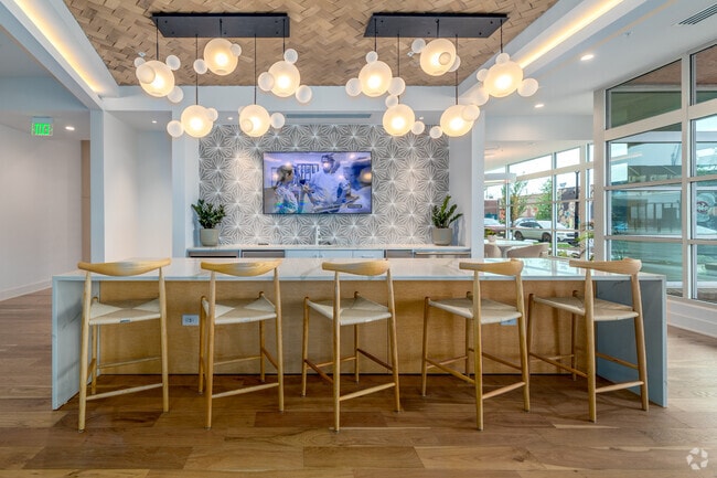 Clubhouse - Camden LoSo