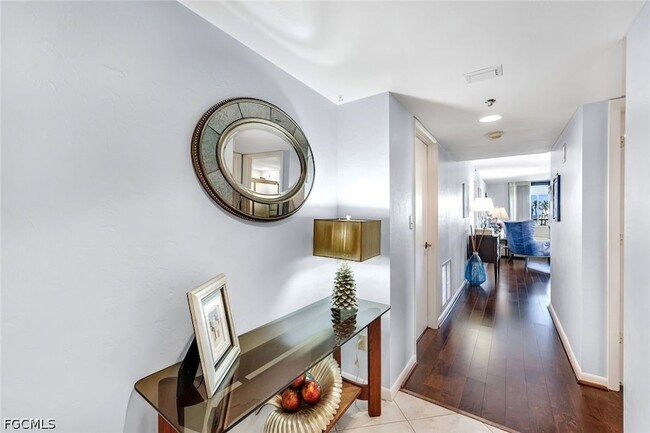 Photo - 26235 Hickory Blvd Unit 2C