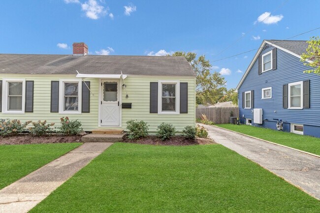 Building Photo - 345 Illinois St