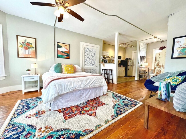 Building Photo - 304 Power St Unit ID1268423P