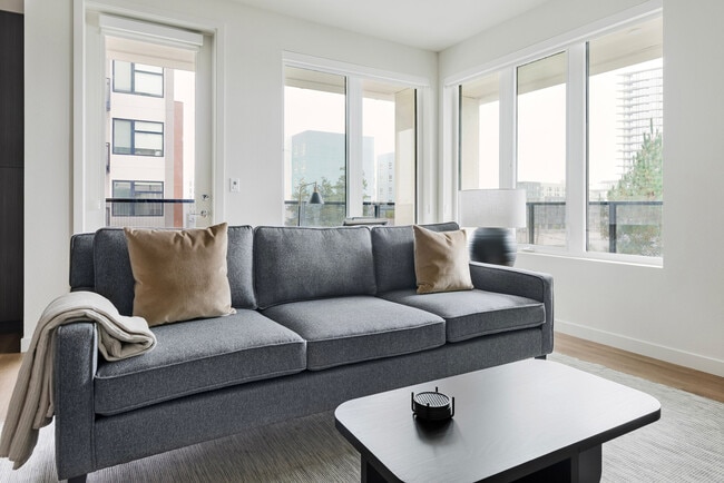 Building Photo - 2333 Calle Del Mundo Unit FL6-ID2136