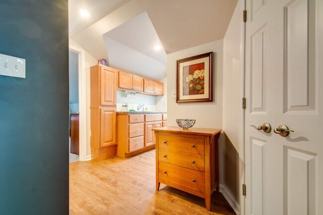 Photo - 42 Old Lancaster Rd Unit ID1321809P