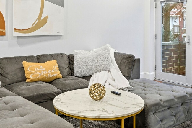 Photo - 1621 W Beach Ave Unit ID1244913P