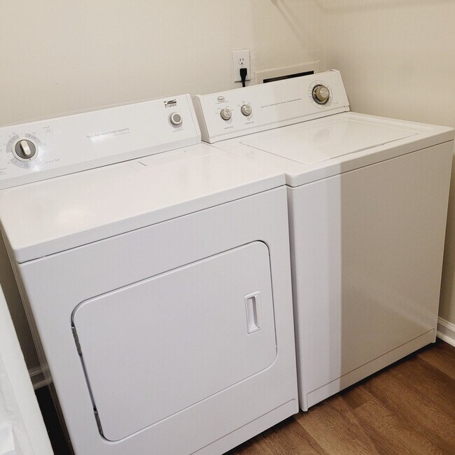 Photo - 253 White Oak Rd Unit SI ID1473712P