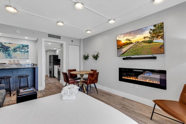 Photo - 2004 N Ocean Blvd Unit ID1268067P