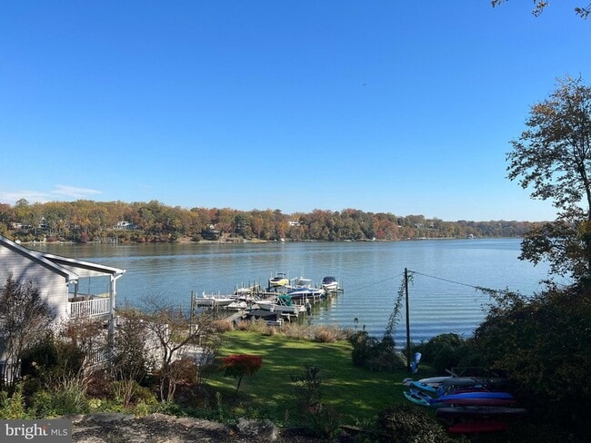 Photo - 504 Walnut Dr