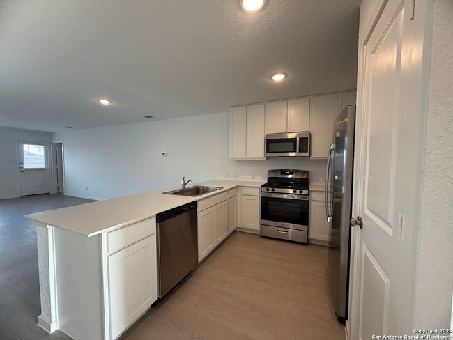 Photo - 224 Ottawa Wy