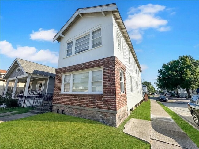 Building Photo - 4403 Elba St